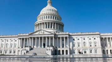 Le Sénat américain évite le shutdown : un budget provisoire adopté