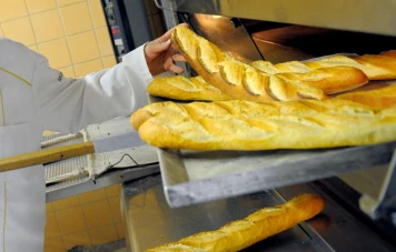 Indignation d'un Boulanger de Saint-Brieuc face à une Augmentation Drastique de sa Facture de Déchets