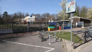 Tragédie à l'école Flammarion : Une enseignante retrouvée inanimée à Eaubonne