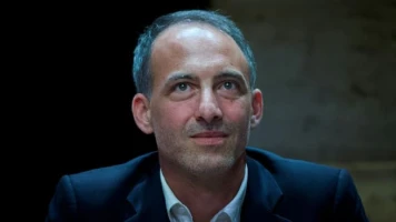 Raphaël Glucksmann appelle à la restitution de la Statue de la Liberté