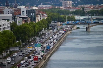 Zones à Faibles Émissions (ZFE) : Comprendre les enjeux et avantages
