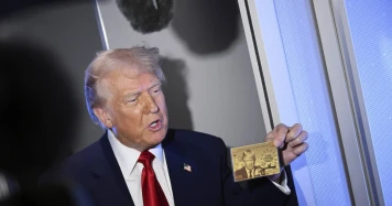 Donald Trump introduit la Gold Card : un visa permanent à 5 millions de dollars pour les investisseurs