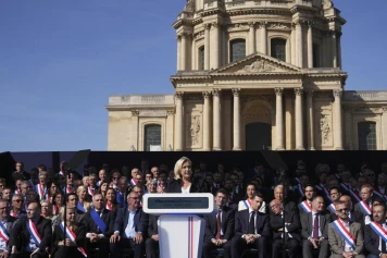 Rassemblement de Soutien à Marine Le Pen : Discours et Réactions