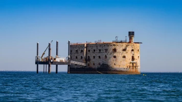 Le Fort Boyard en Danger : Restauration Urgente du Monument Historique