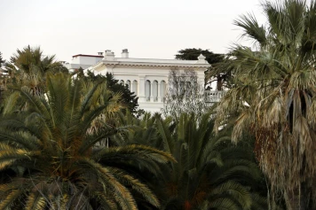 Enquête sur les Biens Mal Acquis de la Famille Bongo : Quindze Ans de Justice en France