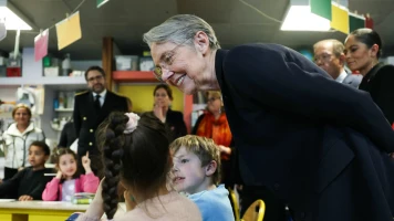 Élisabeth Borne : Vers une Réflexion sur l'Orientation Scolaire dès la Petite Enfance
