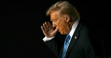 Trump augmente les droits de douane sur les produits chinois : implications économiques et diplomatiques