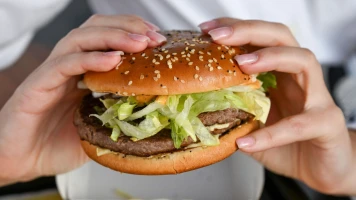 Le Big Arch de McDonald's : un lancement controversé en Alsace