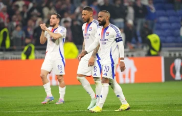 Favoritisme Perçu : OL vs PSG Avant les Quarts de Finale de Coupe d'Europe