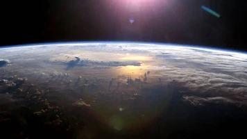 Inquiétudes croissantes autour des satellites russes Kosmos 2581 et 2582 en orbite