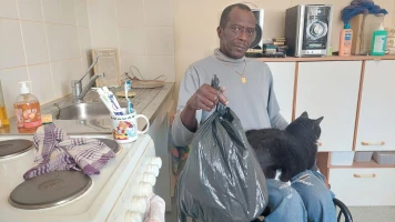 Inacceptable : Un homme handicapé sans salle de bains pendant plus d'un mois