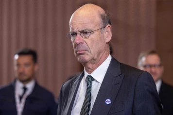 Fiscalité : Eric Lombard souhaite pérenniser la taxe sur les hauts revenus (CDHR)