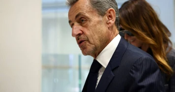 Nicolas Sarkozy : Vol en hélicoptère à Saint-Raphaël suscite la polémique
