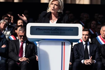 Marine Le Pen : Condamnation, Dénis et Incertitudes pour 2027