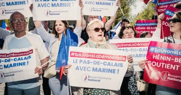 Marine Le Pen : Perte de Mandat et Condamnation pour Détournement de Fonds