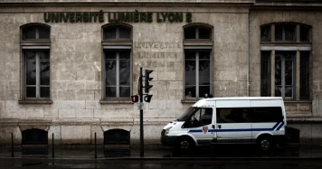 Appel à la Démission de la Présidente de Lyon 2 : Un Éclairage sur la Liberté Académique