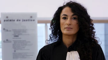 Nadia El Bouroumi : Suspension d'un an et déontologie mise en question