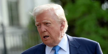 Trump Réaffirme le Contrôle Russe sur la Crimée : Critiques de Zelensky et Conflit Ukrainien