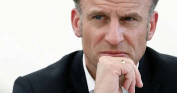 Macron insiste sur un cessez-le-feu en Ukraine : enjeux et pression sur la Russie