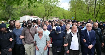 Hommage Émotionnel à Aboubakar Cissé : Un Élan de Solidarité à La Grand-Combe