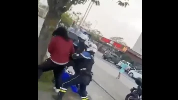 Altercation Violente à Drancy : Police et Jeunes en Confrontation Lors d'un Rodéo