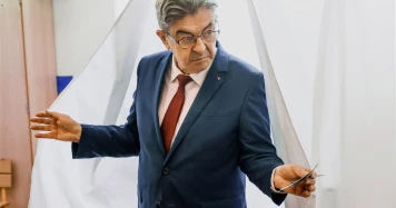 Analyse de 'La Meute' : Le pouvoir autocratique de Mélenchon au sein de LFI