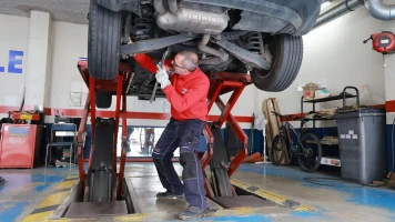 Contrôle technique annuel : l'Union européenne propose une nouvelle réglementation pour les voitures de plus de 10 ans