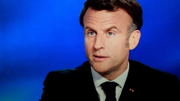Emmanuel Macron et le Référendum : Vers une Annonce Éminente ?
