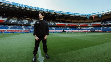 Le PSG célèbre son 13ème titre avec un spectacle électro au Parc des Princes