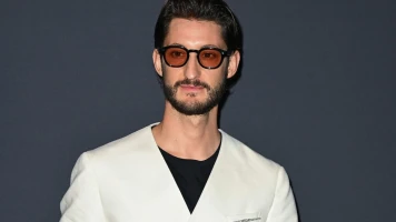 Pierre Niney et Juliette Binoche : Réactions à la Condamnation de Gérard Depardieu au Festival de Cannes