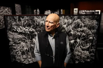 Hommage à Sebastião Salgado : Le photographe emblématique du noir et blanc s'éteint à 81 ans