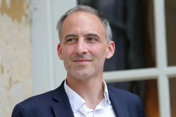 Place Publique : Le Fondateur Rejette les Primaires de la Gauche pour 2027