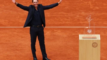 Rafael Nadal honoré à Roland-Garros : hommage émouvant et stèle en son honneur