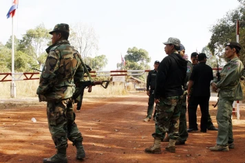 Tensions à la Frontière : Un Soldat Cambodgien Tué dans des Échanges de Tirs avec la Thaïlande
