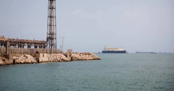 Fos-sur-Mer : La CGT des dockers refuse de charger des pièces militaires pour Israël