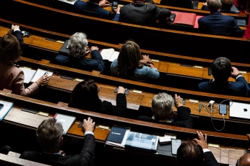 L’Assemblée nationale adopte en première lecture la proposition communiste sur les allocations familiales dès le premier enfant