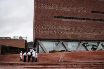 Séisme de 6,5 à Bogotá : Evacuations et Impact en Colombie