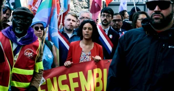 Manifestation Antifasciste à Montargis : Une Réponse Vive au Rassemblement National