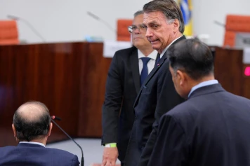 Jair Bolsonaro Accusé dans un Procès Historique au Brésil
