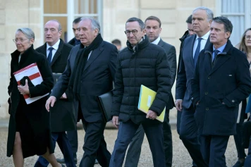 La montée de la richesse des ministres sous Macron : un gouvernement millionnaire