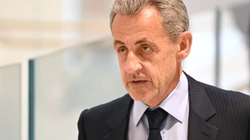 Nicolas Sarkozy exclu de la Légion d'honneur : Condamnation et Répercussions