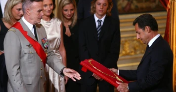 Nicolas Sarkozy dépouillé de sa Légion d'honneur : une sanction rarissime