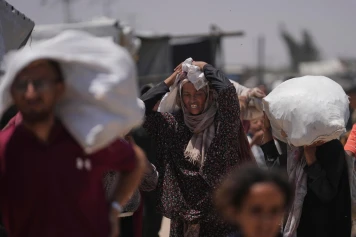 Crise humanitaire à Gaza : Des milliers de Gazaouis en quête de nourriture