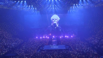 Indochine en Concert à l'Accor Arena : Un Spectacle Éblouissant pour le Début de la Tournée