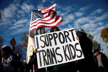 La Cour suprême valide une loi du Tennessee restreignant les traitements de transition pour mineurs transgenres