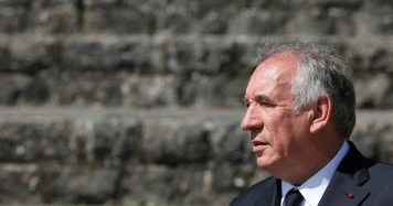François Bayrou à Biarritz pour le congrès de géothermie : un engagement controversé