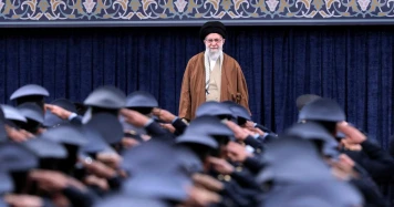 Ali Khamenei : Isolation et Riposte face aux Frappes Américaines