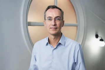 Ecoles privées, réseaux sociaux : comment Pierre-Edouard Stérin étend ses projets d’influence politique