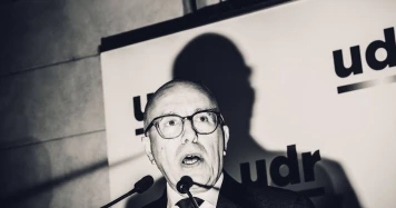 Proposition de loi d'Éric Ciotti : vers une protection de l'éligibilité en France
