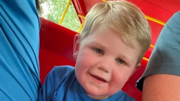 Beckham Reed : Un Combat Éprouvant Contre les Piqûres de Guêpes
